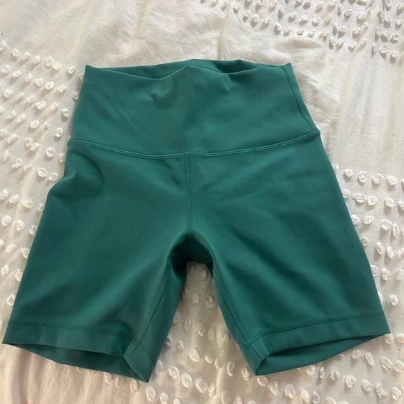 lululemon athletica Pants - LuluLemon Biker Shorts “6